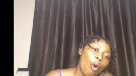Snapshot of flirty_xxbonny chatting on 28, 5, 2026 flirty_xxbonny online show from 28, 5, 2026