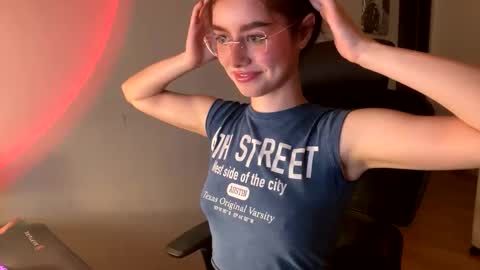 Cutie online show from 15, 3, 2026