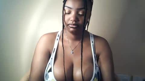 Snapshot of flirtymimie chatting on 7, 7, 2026 flirtymimie online show from 7, 7, 2026