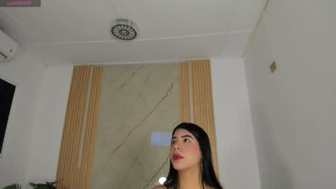 Snapshot of flor_herrera1 chatting on 24, 5, 2026 online show from 24, 5, 2026