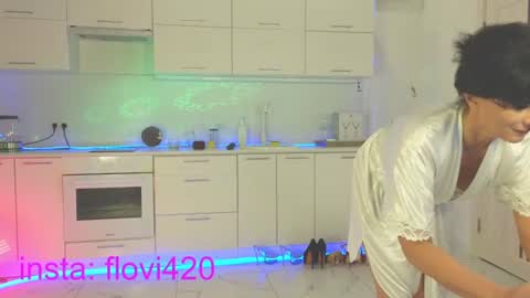 Snapshot of flor_vi chatting on 11, 6, 2026 Victoria create your account through my link online show from 11, 6, 2026