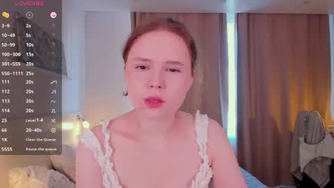 Snapshot of flora_fiore chatting on 12, 7, 2026 Hayley I WILL COME BACK ON MAY 27TH 6pm UTC online show from 12, 7, 2026
