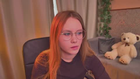 Snapshot of floralarsson chatting on 8, 6, 2026 hey there guys im Flora no not the one from WInx. But I love magical stuff and especially I love nature. I dont know I thin online show from 8, 6, 2026