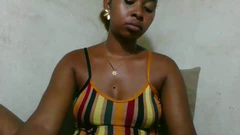 florencia011 online show from 17, 4, 2026