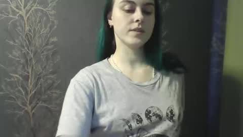 Snapshot of flower_bluee chatting on 13, 2, 2026 Ambika 3 online show from 13, 2, 2026