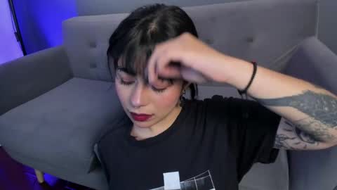 Its a pleasure to meet you. Im Flower. Help me reach 1k. Follow me. online show from 31, 3, 2026