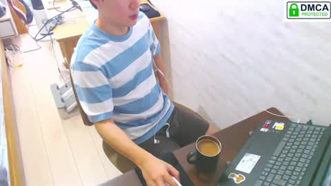 Snapshot of flowerbox chatting on 2, 7, 2026 flowerbox online show from 2, 7, 2026