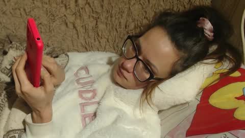 Snapshot of flowercandydoll chatting on 16, 1, 2025 say meow and send tip online show from 16, 1, 2025