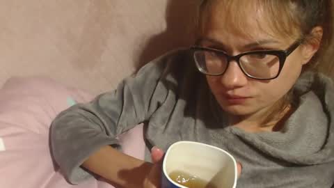 Snapshot of flowercandydoll chatting on 1, 10, 2025 say meow and send tip online show from 1, 10, 2025