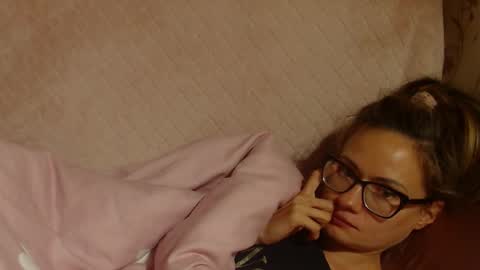 Snapshot of flowercandydoll chatting on 2, 10, 2025 say meow and send tip online show from 2, 10, 2025