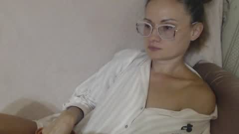 say meow and send tip  online show from 18, 7, 2026