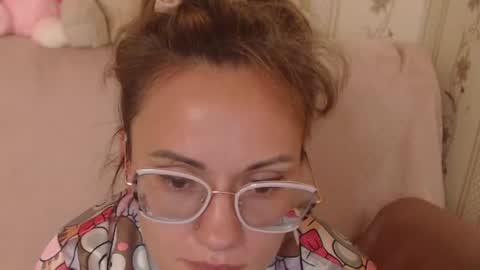 say meow and send tip  online show from 27, 7, 2026