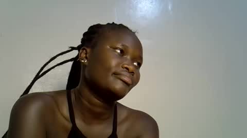 flowerdiva002 online show from 13, 1, 2026