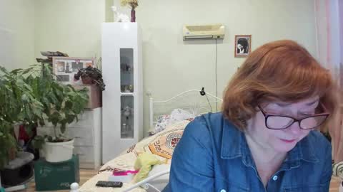 Flowerlower online show from 15, 12, 2025