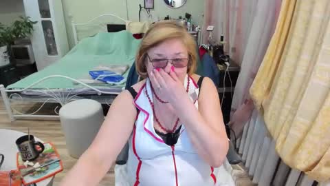 Flowerlower online show from 17, 3, 2026