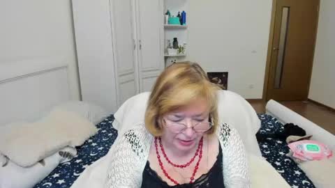 Flowerlower online show from 3, 5, 2026