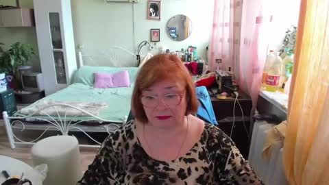 Flowerlower online show from 23, 5, 2026