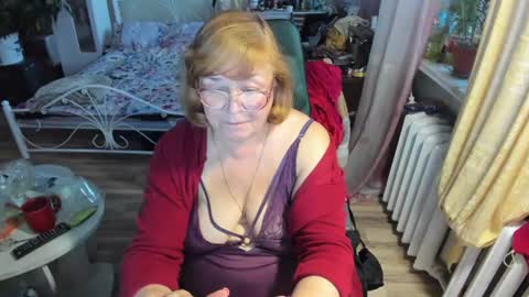 Snapshot of flowerlover8 chatting on 20, 6, 2026 Flowerlower online show from 20, 6, 2026