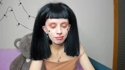 Snapshot of flowerofsin2001 chatting on 13, 9, 2025 Flower online show from 13, 9, 2025