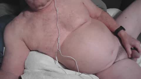 Snapshot of flshowman chatting on 2, 2, 2026 FLshowman online show from 2, 2, 2026