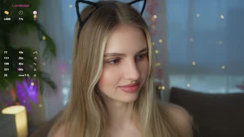 Adeline online show from 23, 12, 2024