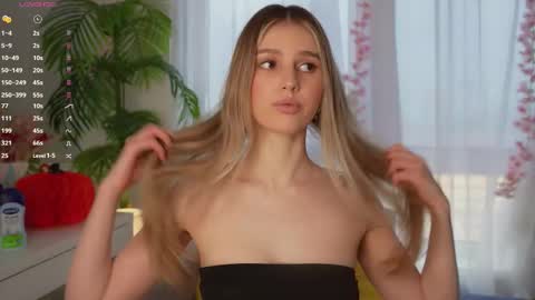 Adeline online show from 11, 3, 2025