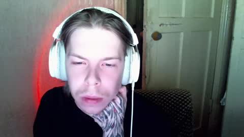 Snapshot of fluffy_boney chatting on 28, 12, 2024 Alexey online show from 28, 12, 2024