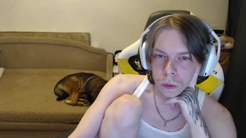 Snapshot of fluffy_boney chatting on 28, 1, 2025 Alexey online show from 28, 1, 2025