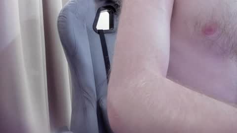 Snapshot of fluffycat_ chatting on 17, 12, 2024 fluffycat online show from 17, 12, 2024