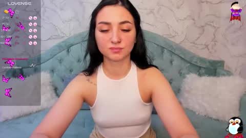 Snapshot of flufyfoxx chatting on 16, 9, 2025 Lina online show from 16, 9, 2025