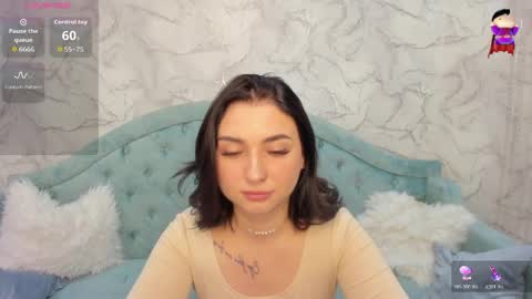 Snapshot of flufyfoxx chatting on 17, 4, 2026 Lina online show from 17, 4, 2026