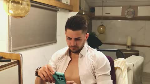 independent model online show from 14, 3, 2026