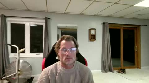 Snapshot of foodforcatfists chatting on 4, 2, 2026 foodforcatfists online show from 4, 2, 2026