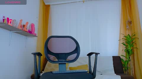 Snapshot of for_mycami chatting on 29, 3, 2026 for_mycami online show from 29, 3, 2026