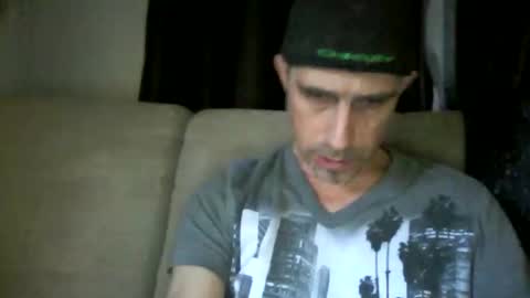 fouraide42 online show from 2, 3, 2025