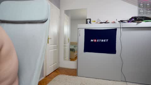 CUSTOM PHOTOS AND VIDEOS -  online show from 7, 12, 2024