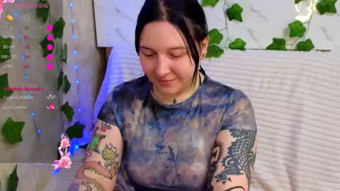 Snapshot of foxgirlandmerguis chatting on 23, 2, 2026 Belinda online show from 23, 2, 2026