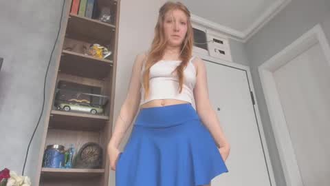 Snapshot of foxie_kiss chatting on 12, 5, 2026 Hello world Feel free to follow online show from 12, 5, 2026