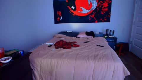 Snapshot of foxxerotique chatting on 9, 11, 2025 FoxxErotique online show from 9, 11, 2025