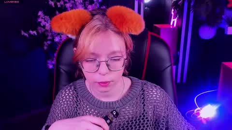 Snapshot of foxxxypolly chatting on 1, 6, 2026 Polly online show from 1, 6, 2026