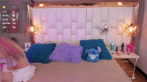 Foxxy  online show from 30, 3, 2026