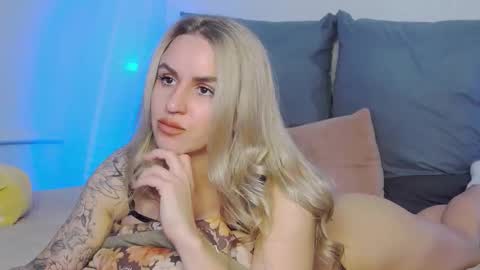 Foxy Kimmi online show from 9, 4, 2026