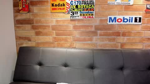 Snapshot of foxy_trululu chatting on 28, 5, 2026 Miss Trululu online show from 28, 5, 2026