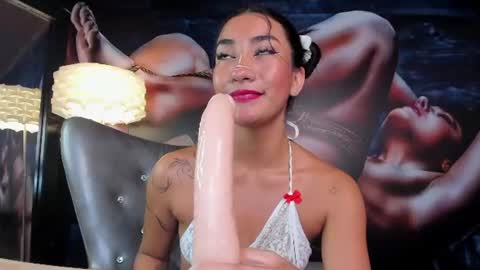 Snapshot of foxy_vilma chatting on 11, 7, 2026 Miss Vilma online show from 11, 7, 2026