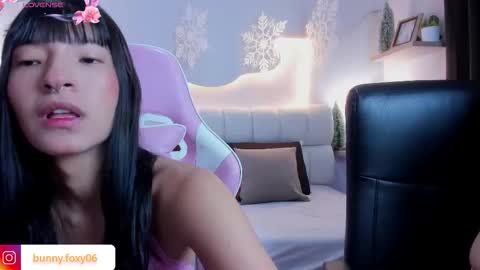 Snapshot of foxybuny chatting on 7, 1, 2026 FOXY AND BUNNY online show from 7, 1, 2026