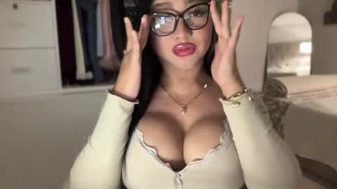 Snapshot of foxyluscious chatting on 12, 2, 2026 Ms Celeste Anne online show from 12, 2, 2026