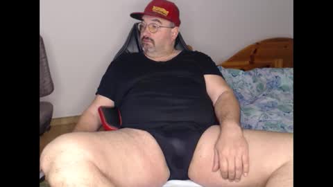 Snapshot of fraboys chatting on 19, 2, 2025 Fraboys online show from 19, 2, 2025