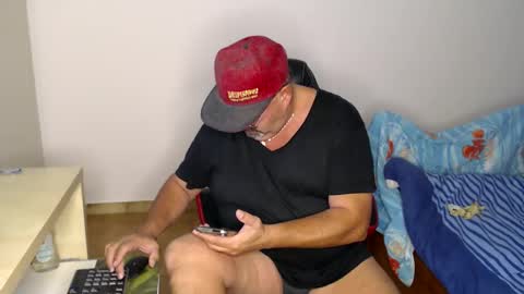 Snapshot of fraboys chatting on 27, 9, 2025 Fraboys online show from 27, 9, 2025