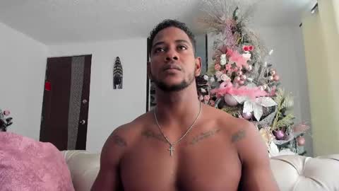 IM FRAIDER online show from 12, 12, 2024