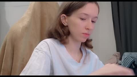 Snapshot of fran_bow chatting on 29, 1, 2025 fran_bow online show from 29, 1, 2025